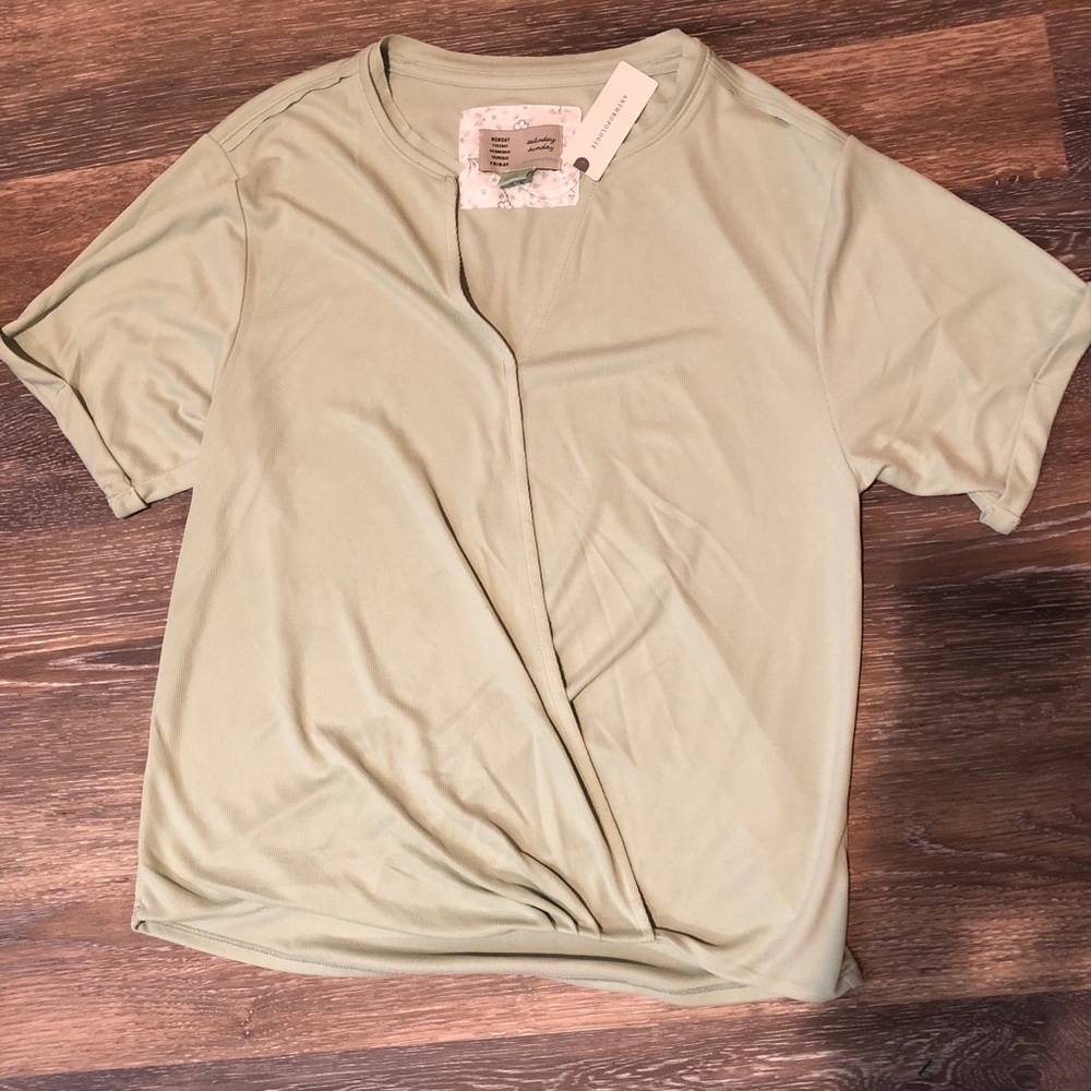 ✨🆕 Anthropologie Saturday/Sunday Amy Surplice Top - Picture 4 of 5